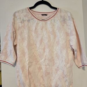 Splash Pink and White Floral Lace Blouse